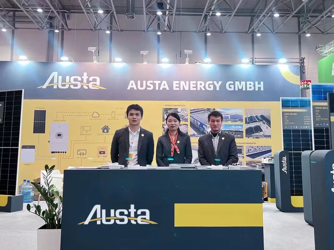 Ilumina Alemania y sigue persiguiendo la luz | Austa, una marca de Osda, se presentó en la Exposición Internacional Alemana de Aplicaciones de Tecnología Solar